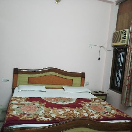 Hotel Satkar Haridwār Zewnętrze zdjęcie
